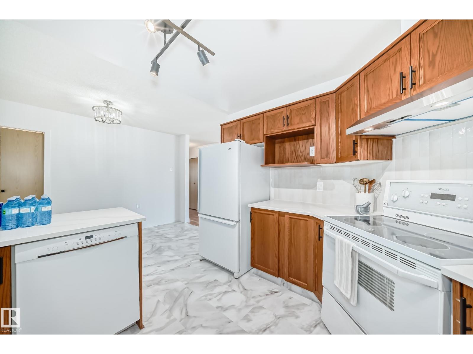 15571 59a St Nw, Edmonton, Alberta  T5Y 2N9 - Photo 10 - E4455072