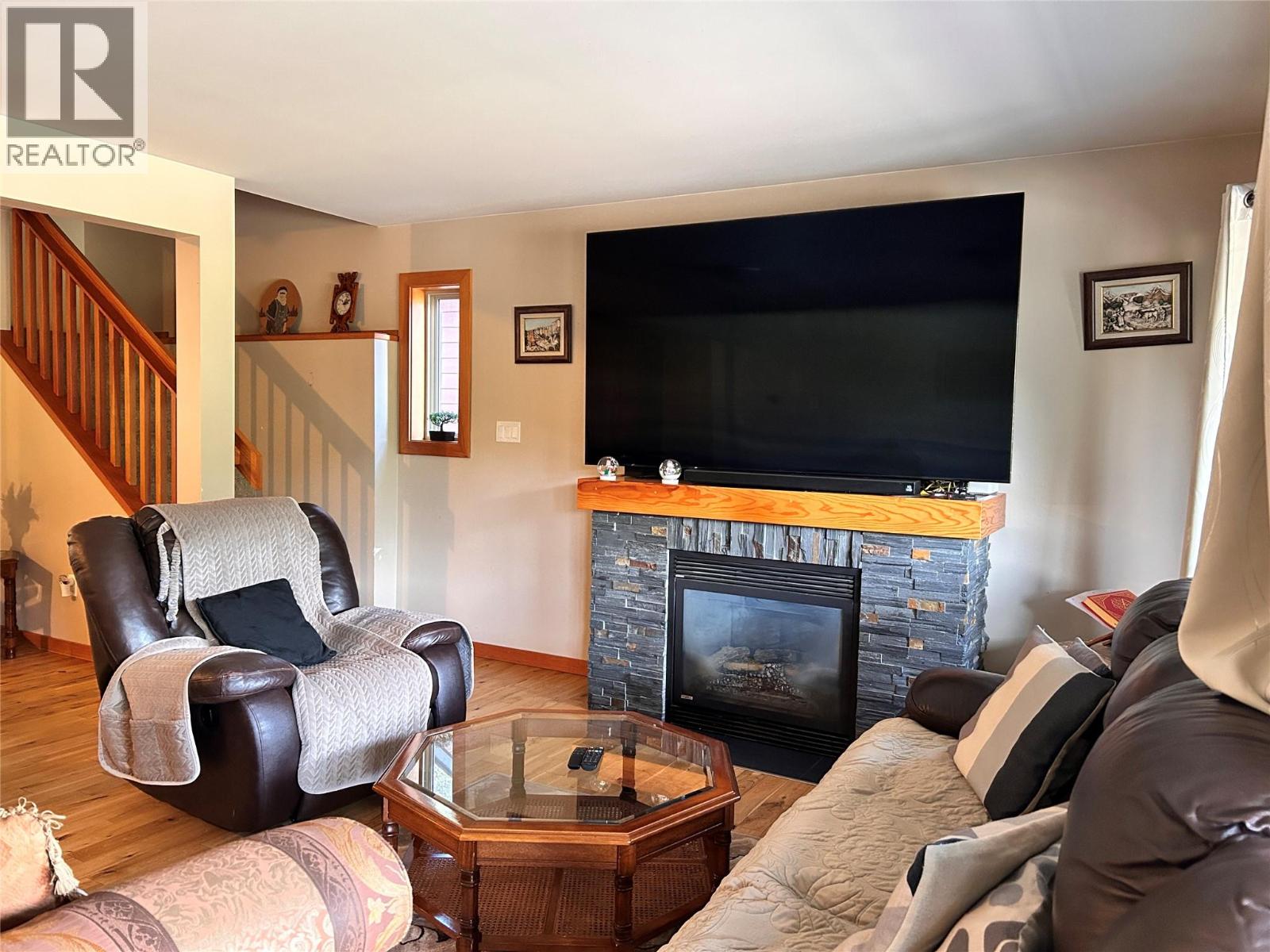 948 Redstone Drive, Rossland, British Columbia  V0G 1Y0 - Photo 18 - 10360464