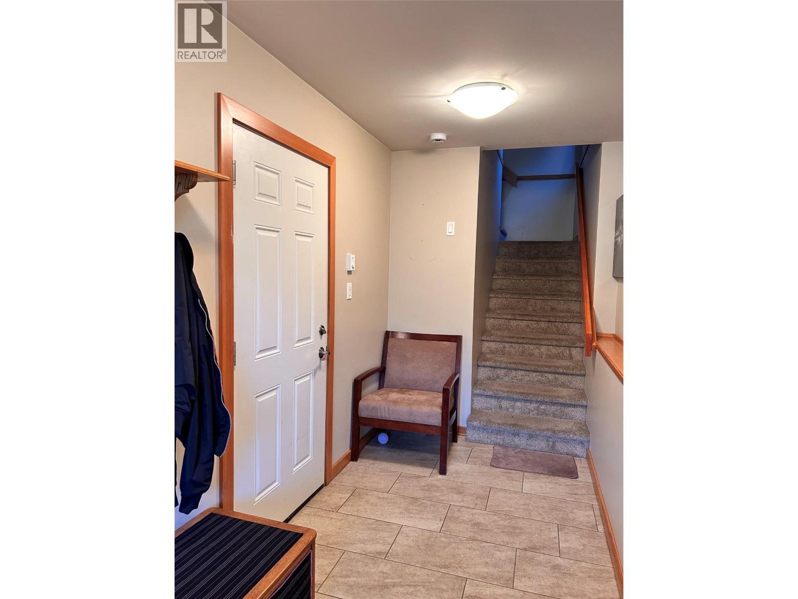 948 Redstone Drive, Rossland, British Columbia  V0G 1Y0 - Photo 6 - 10360464