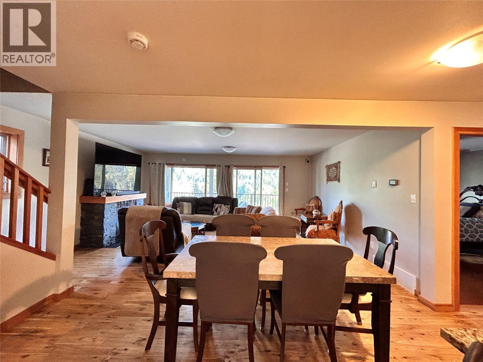 948 Redstone Drive, Rossland, British Columbia  V0G 1Y0 - Photo 13 - 10360464