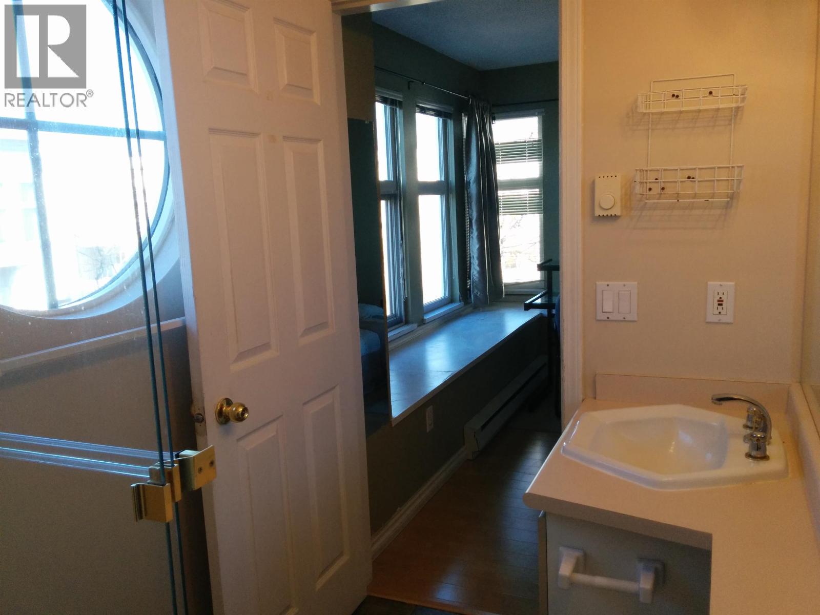 Room In Shared 12331 Mcneely Drive, Richmond, British Columbia  V6V 2S3 - Photo 5 - R3041688