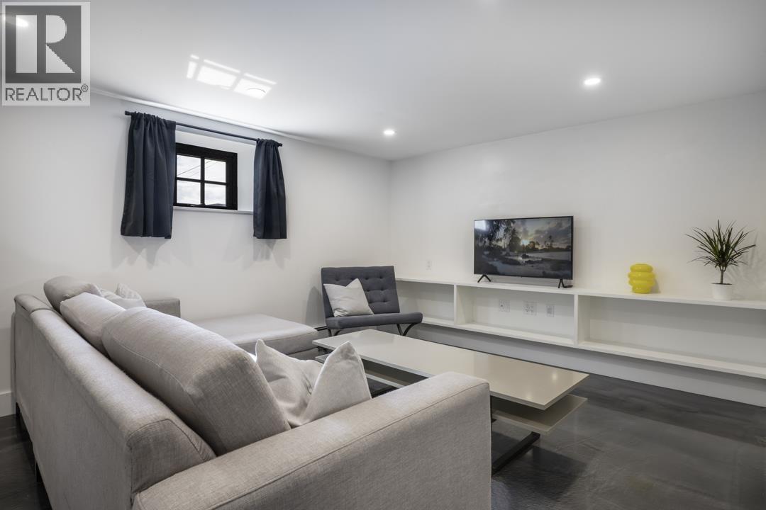 614 Fourth Avenue, New Westminster, British Columbia  V3M 1S4 - Photo 32 - R3033806