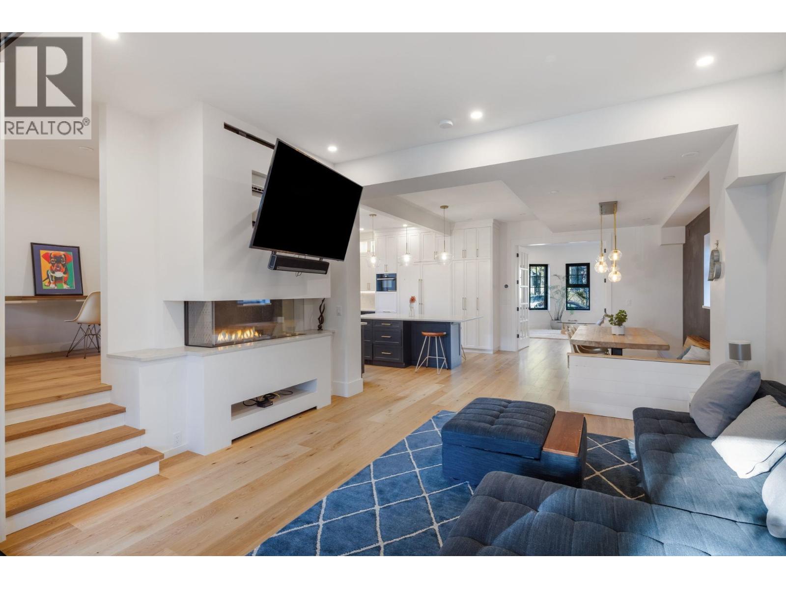 614 Fourth Avenue, New Westminster, British Columbia  V3M 1S4 - Photo 8 - R3033806