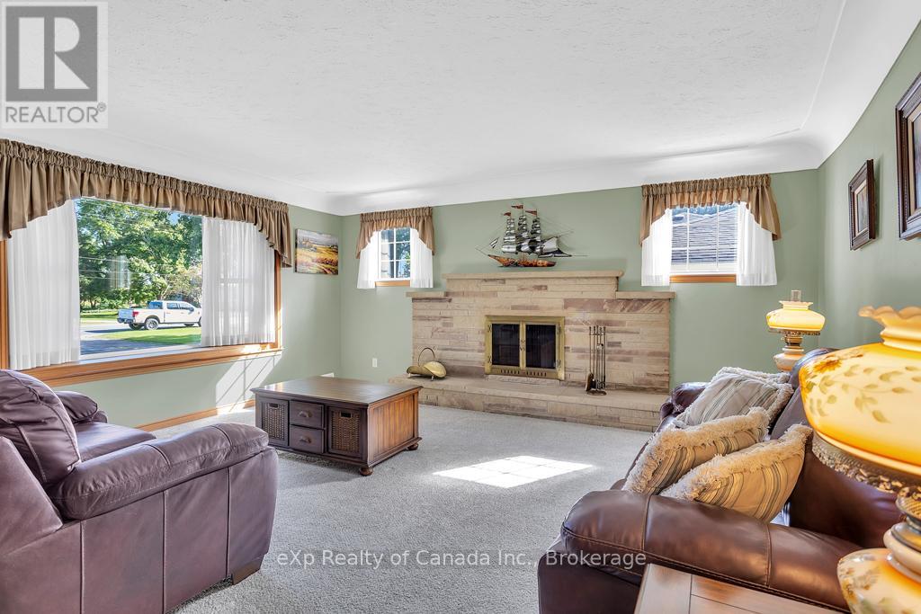 154 Main Street, Norfolk, Ontario  N0J 1E0 - Photo 17 - X12371914