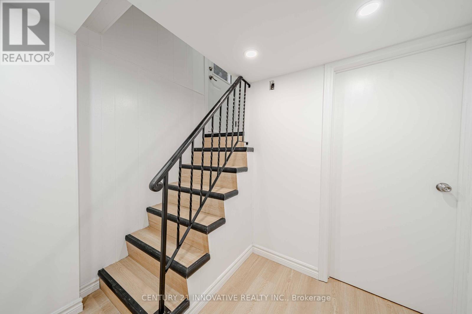 Main Floor - 57 Leahann Drive, Toronto, Ontario  M1P 1B8 - Photo 29 - E12371927