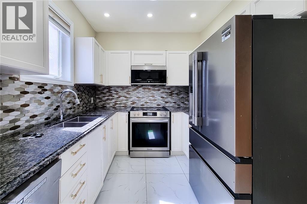 69 Peachwood Crescent, Stoney Creek, Ontario  L8E 5Z7 - Photo 7 - 40764791