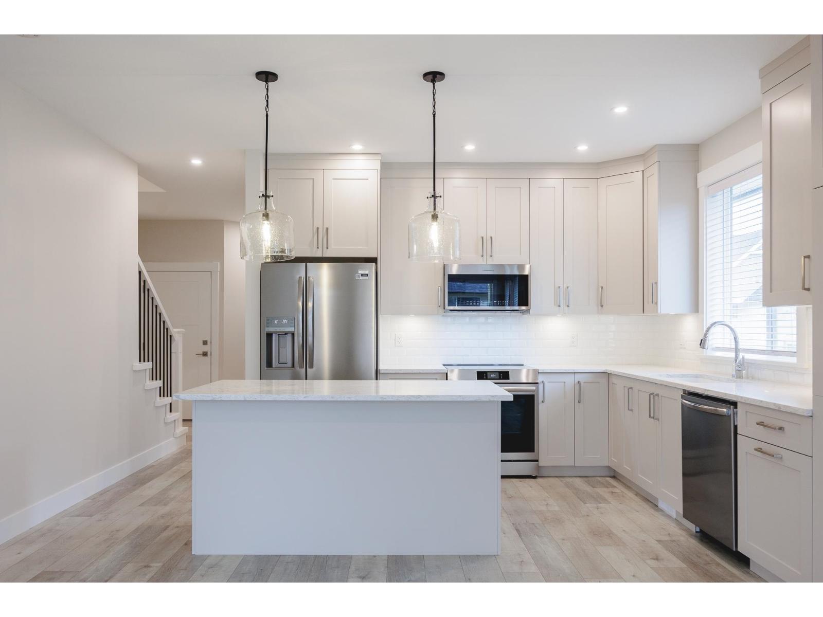 Property at 102 6211 CHILLIWACK RIVER ROAD image 3