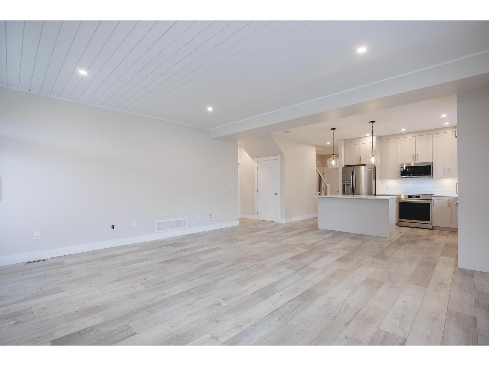 Property at 102 6211 CHILLIWACK RIVER ROAD image 4