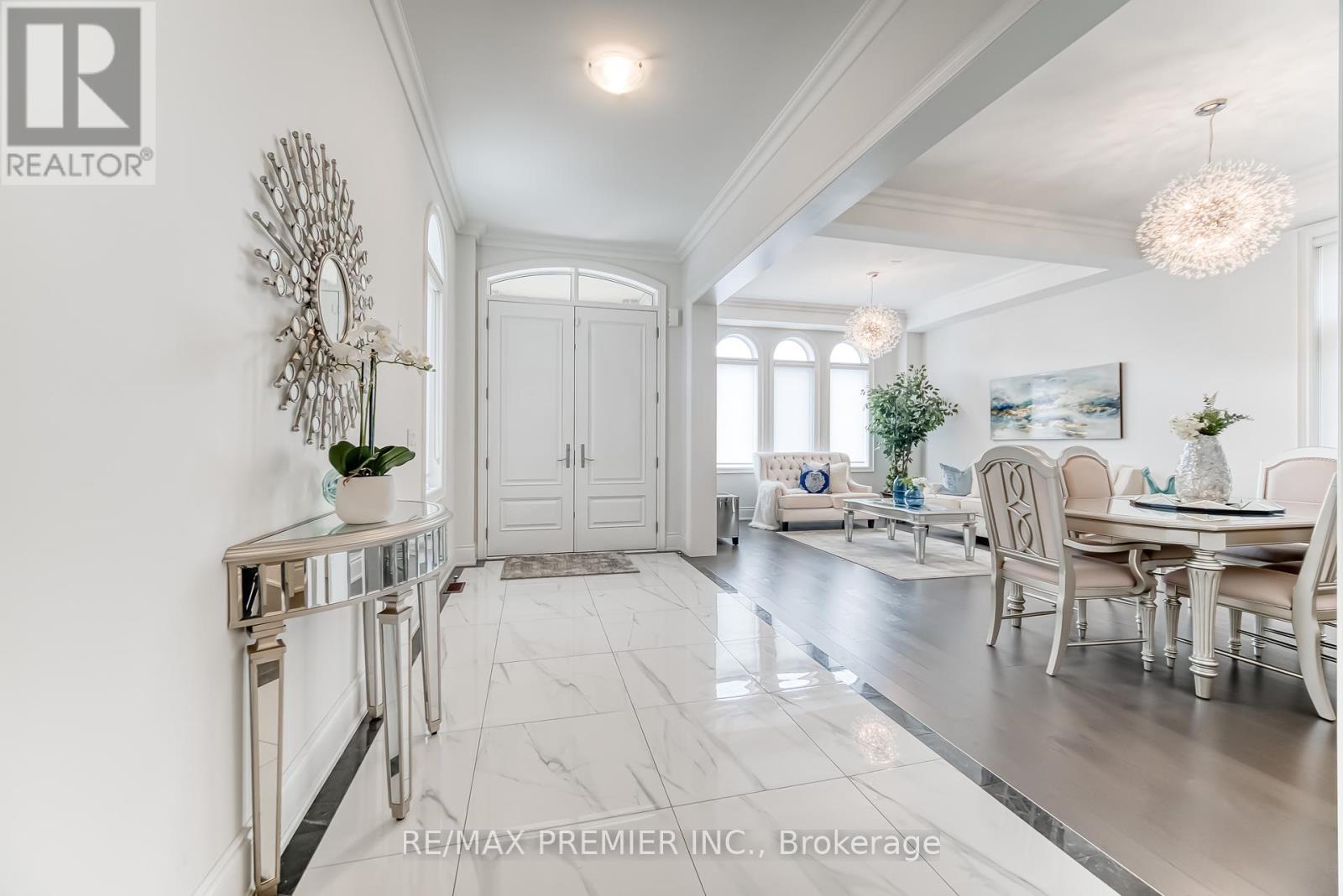 Property at 101 APPLEYARD AVENUE image 4