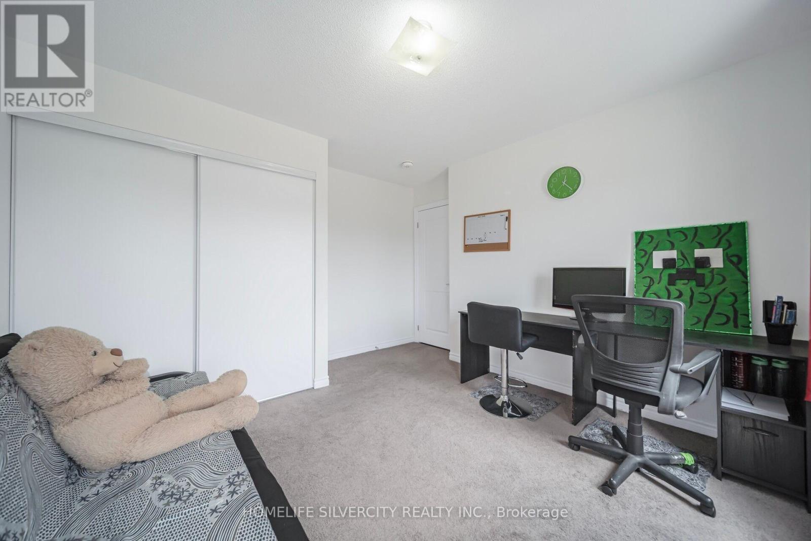44 Cottonwood Crescent, Welland, Ontario  L3B 0J4 - Photo 27 - X12371946