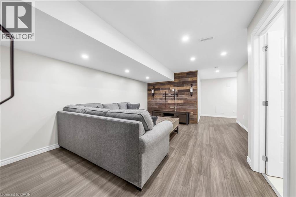 70 Plains Road W Unit# 25, Burlington, Ontario  L7T 0B6 - Photo 30 - 40764823
