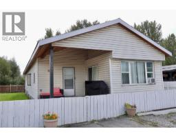 1011 King Crescent, golden, British Columbia