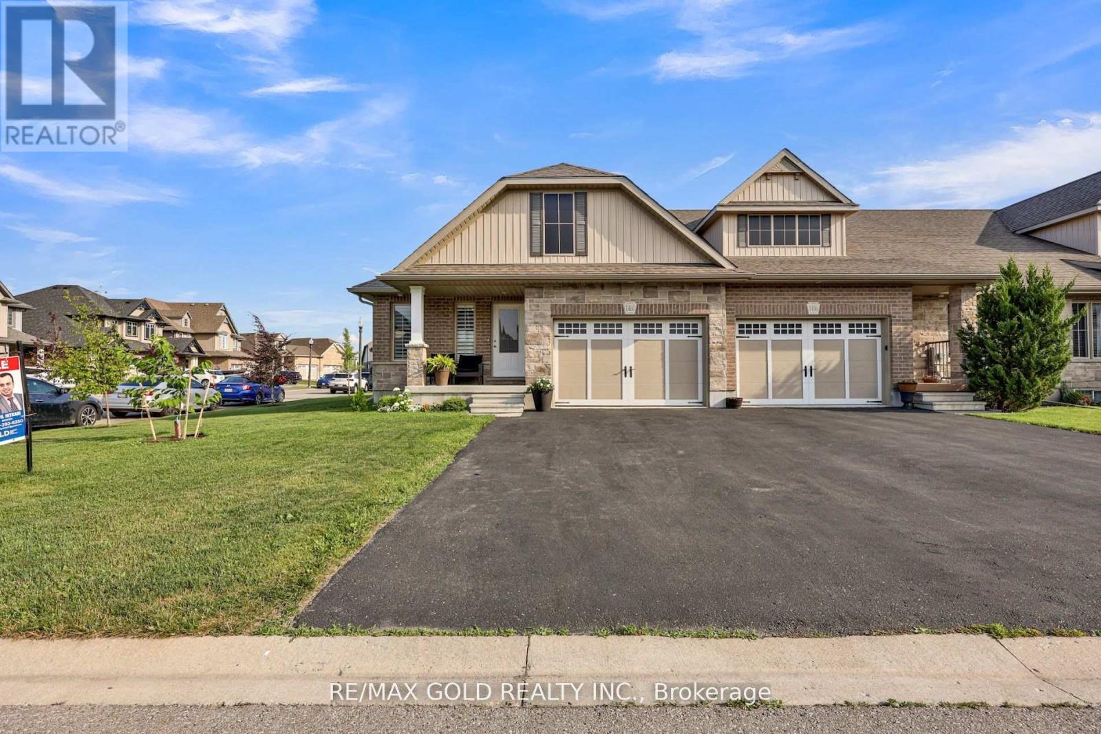 1460 Dunkirk Avenue, Woodstock (Woodstock - North), Ontario  N4T 0J9 - Photo 2 - X12371971