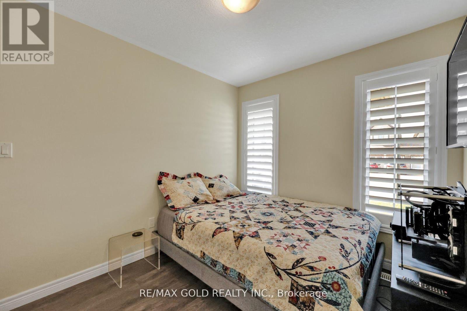 1460 Dunkirk Avenue, Woodstock (Woodstock - North), Ontario  N4T 0J9 - Photo 8 - X12371971