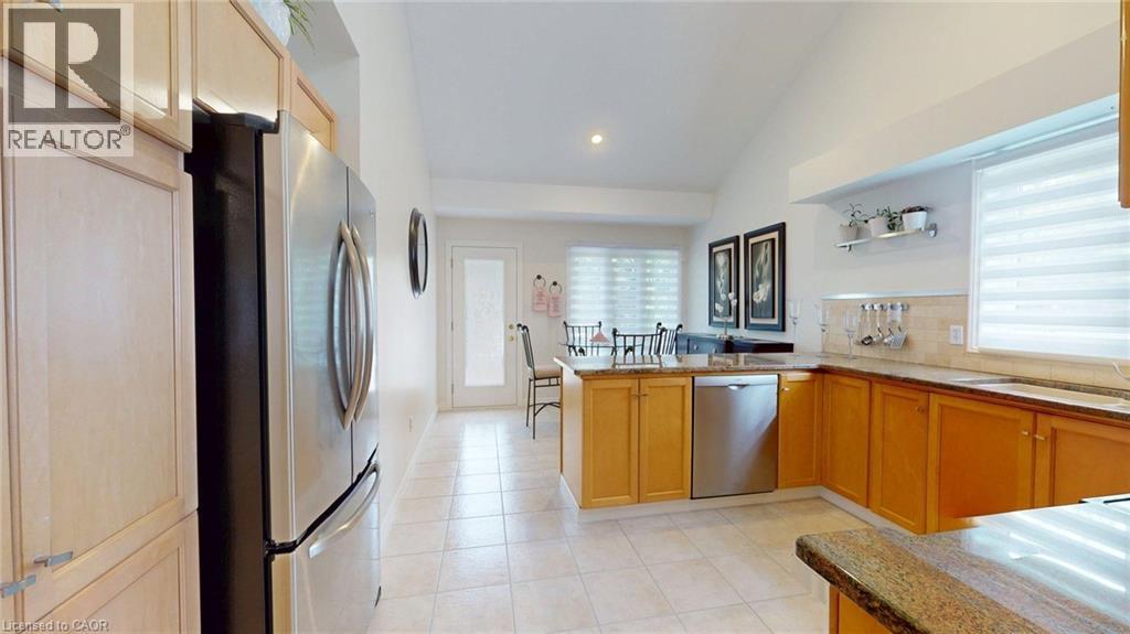 87 Schroder Crescent, Guelph, Ontario  N1E 7B4 - Photo 10 - 40737781