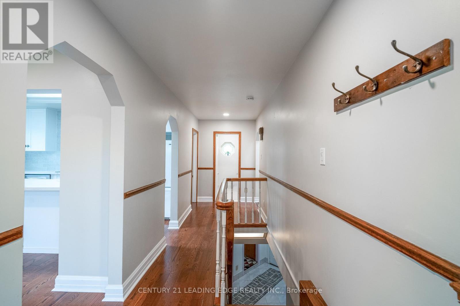 393 Canal Road, Bradford West Gwillimbury, Ontario  L3Z 2A6 - Photo 3 - N12371981