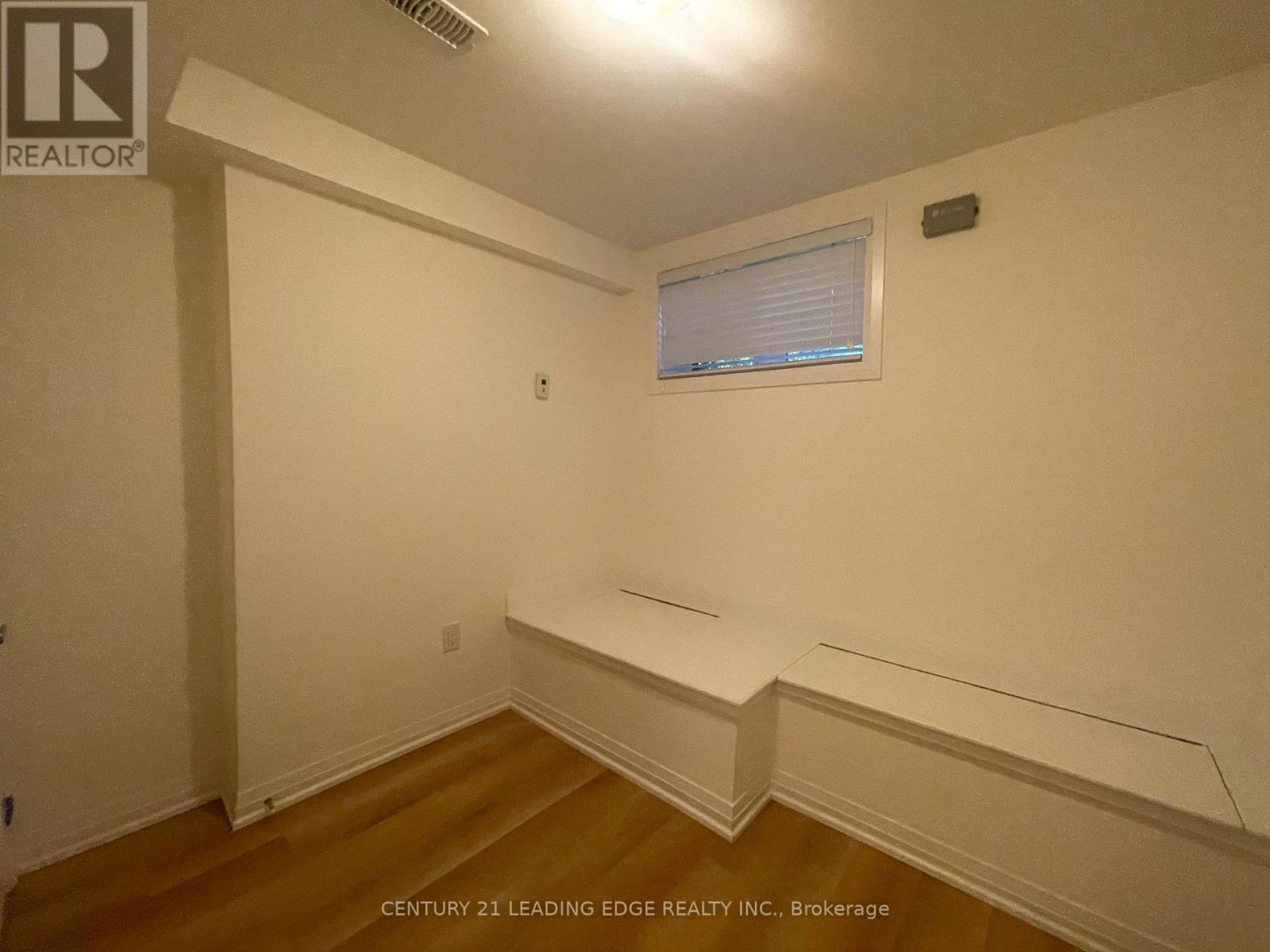 3 Locust Lodge Gardens, Toronto, Ontario  M3K 0B2 - Photo 25 - W12371980