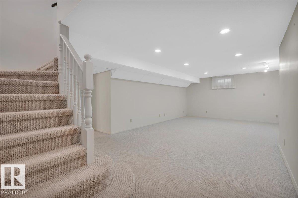 823 Richards Cr Nw, Edmonton, Alberta  T6R 1B4 - Photo 39 - E4455472