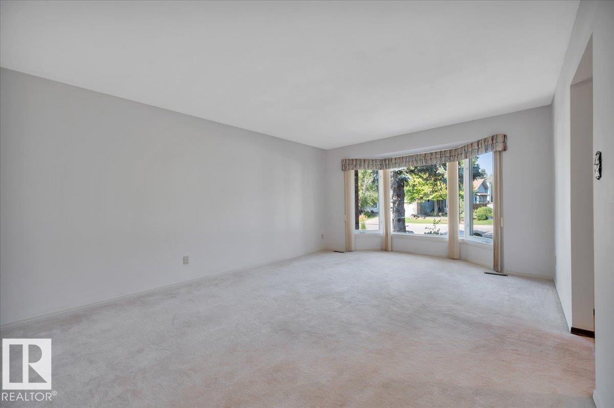 823 Richards Cr Nw, Edmonton, Alberta  T6R 1B4 - Photo 8 - E4455472