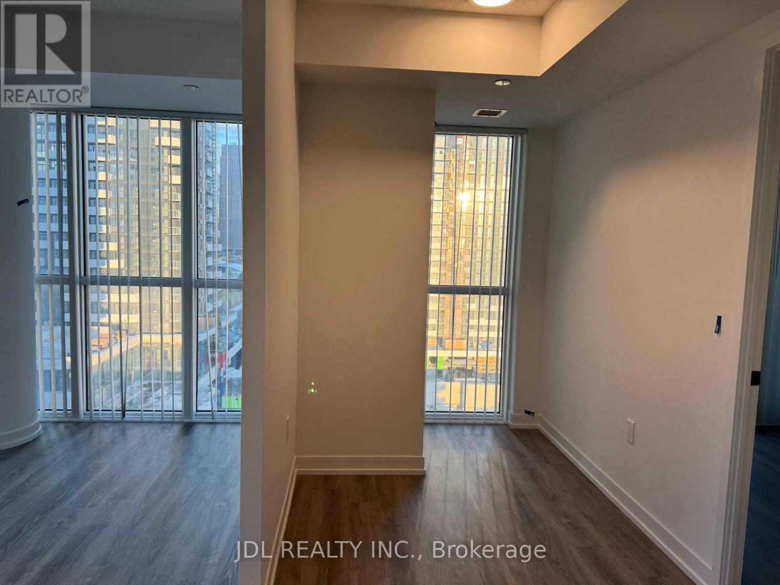 1215 - 195 Commerce Street, Vaughan, Ontario  L4K 0P9 - Photo 4 - N12371995