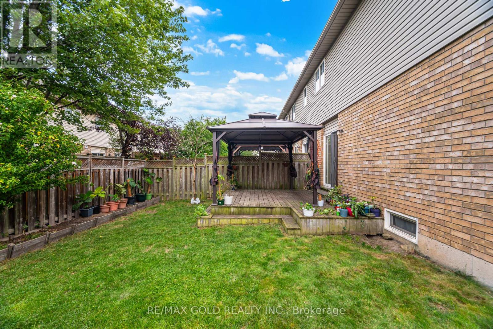 1395 Tobyn Drive, Burlington, Ontario  L7M 4V7 - Photo 47 - W12371988