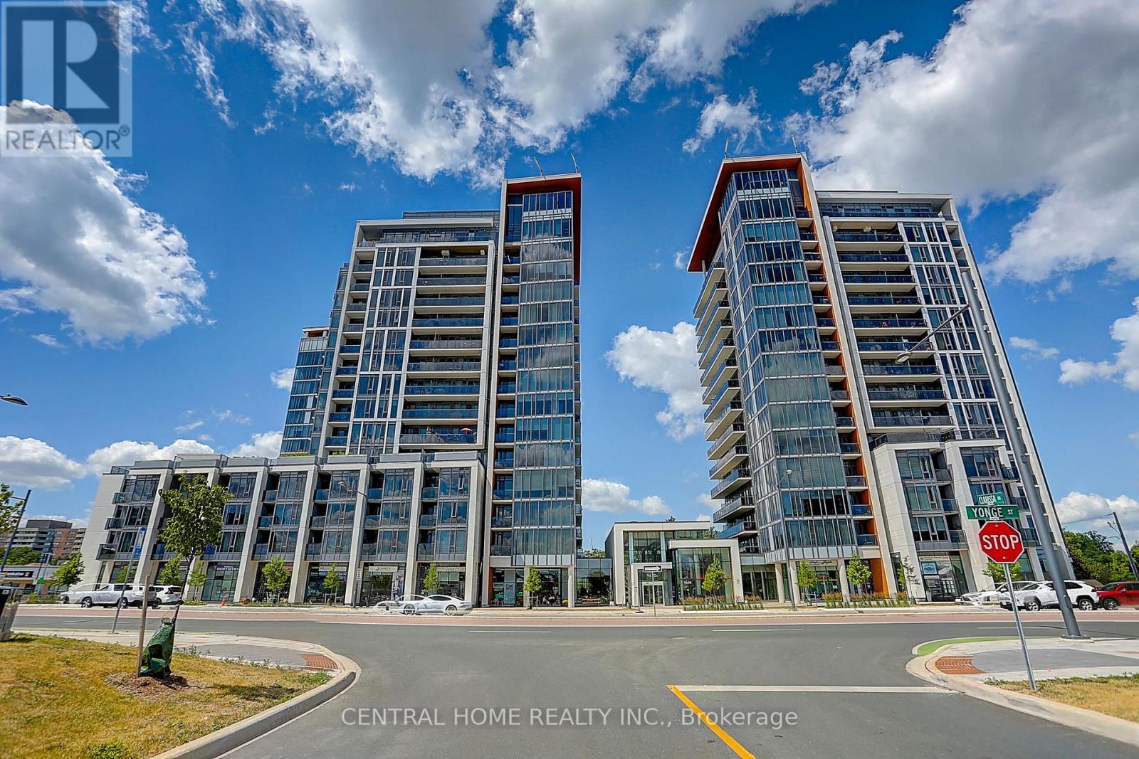 911a - 9608 Yonge Street, Richmond Hill (North Richvale), Ontario  L4C 1V6 - Photo 1 - N12270637