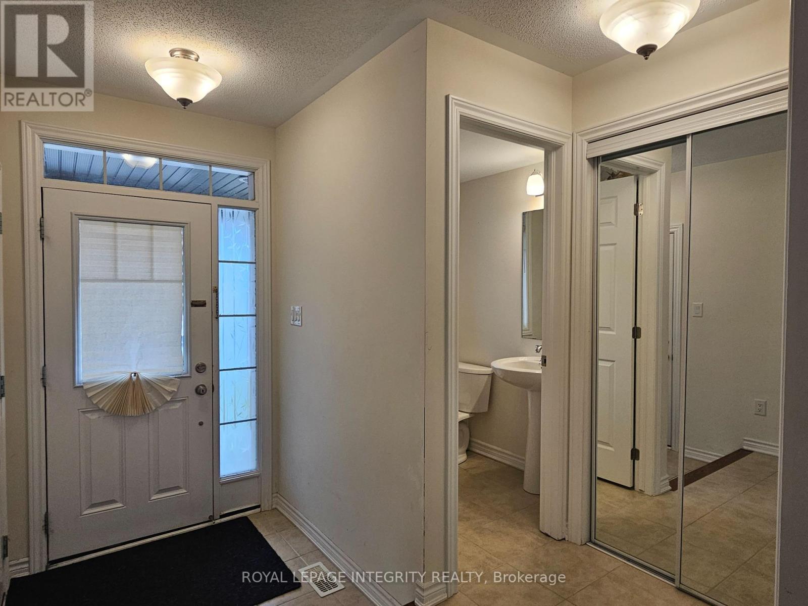 332 Song Sparrow Street, Ottawa, Ontario  K2J 5Y9 - Photo 2 - X12372002