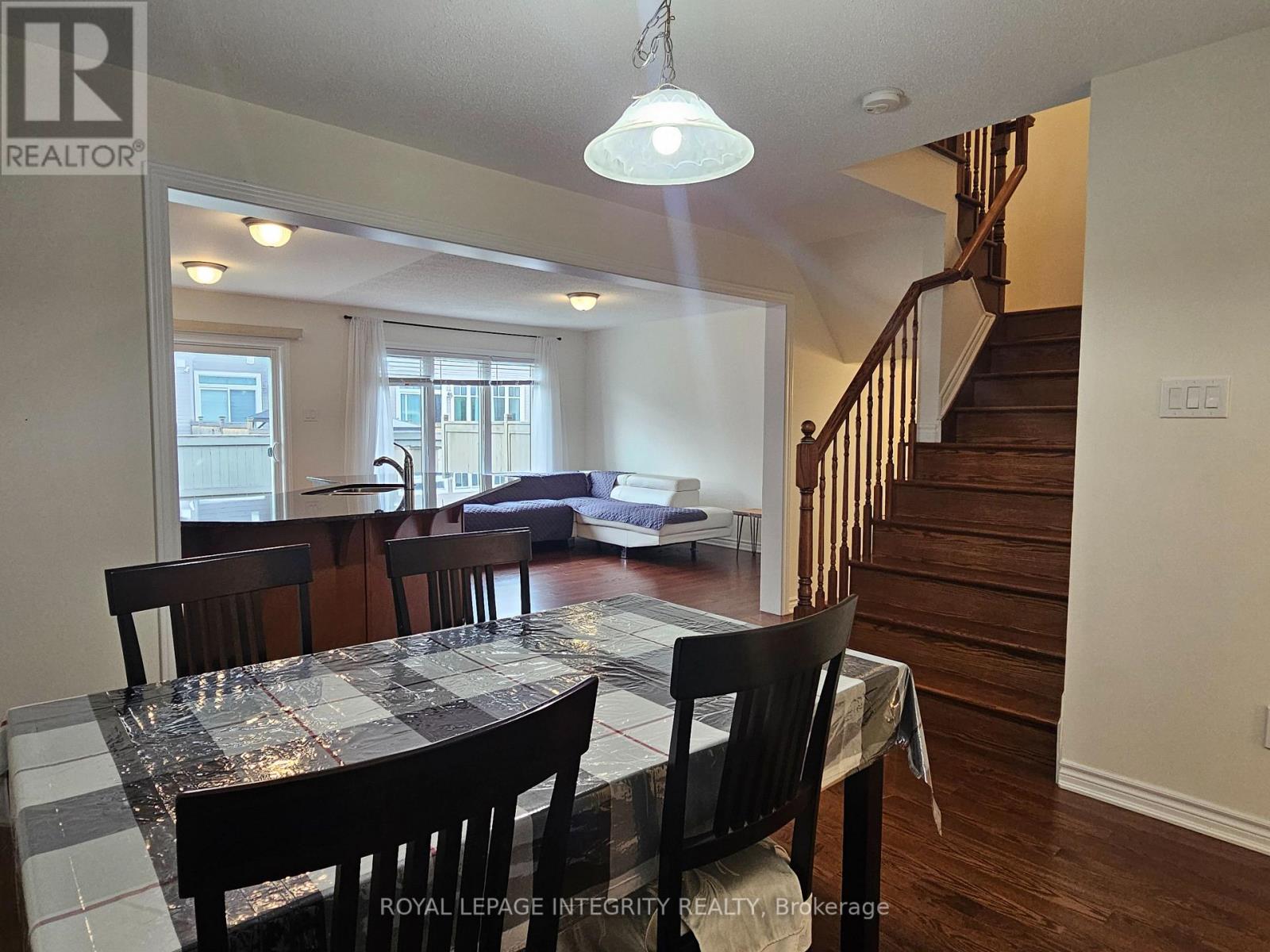 332 Song Sparrow Street, Ottawa, Ontario  K2J 5Y9 - Photo 5 - X12372002