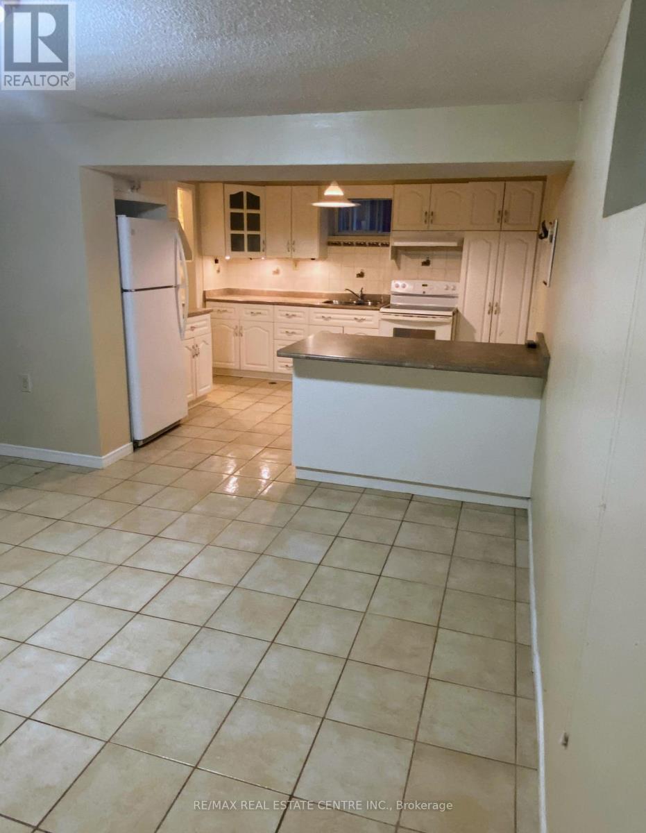 B - 89 Elgin Street N, Cambridge, Ontario  N1R 5H5 - Photo 7 - X12372003