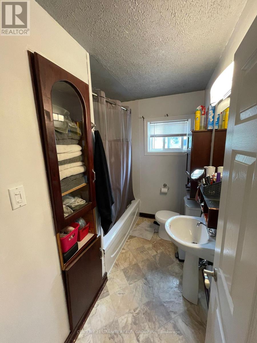 10 Magnolia Street, Highlands East (Bicroft Ward), Ontario  K0L 1M0 - Photo 22 - X12371612