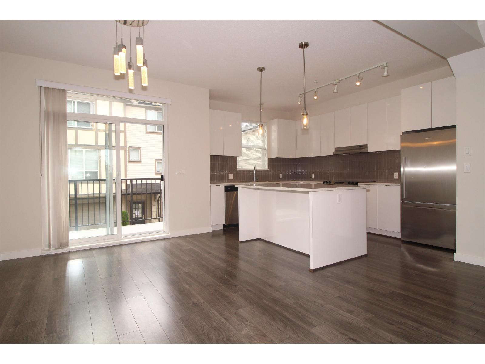 108 7848 209 Street, Langley, British Columbia  V2Y 0M4 - Photo 7 - R3041331