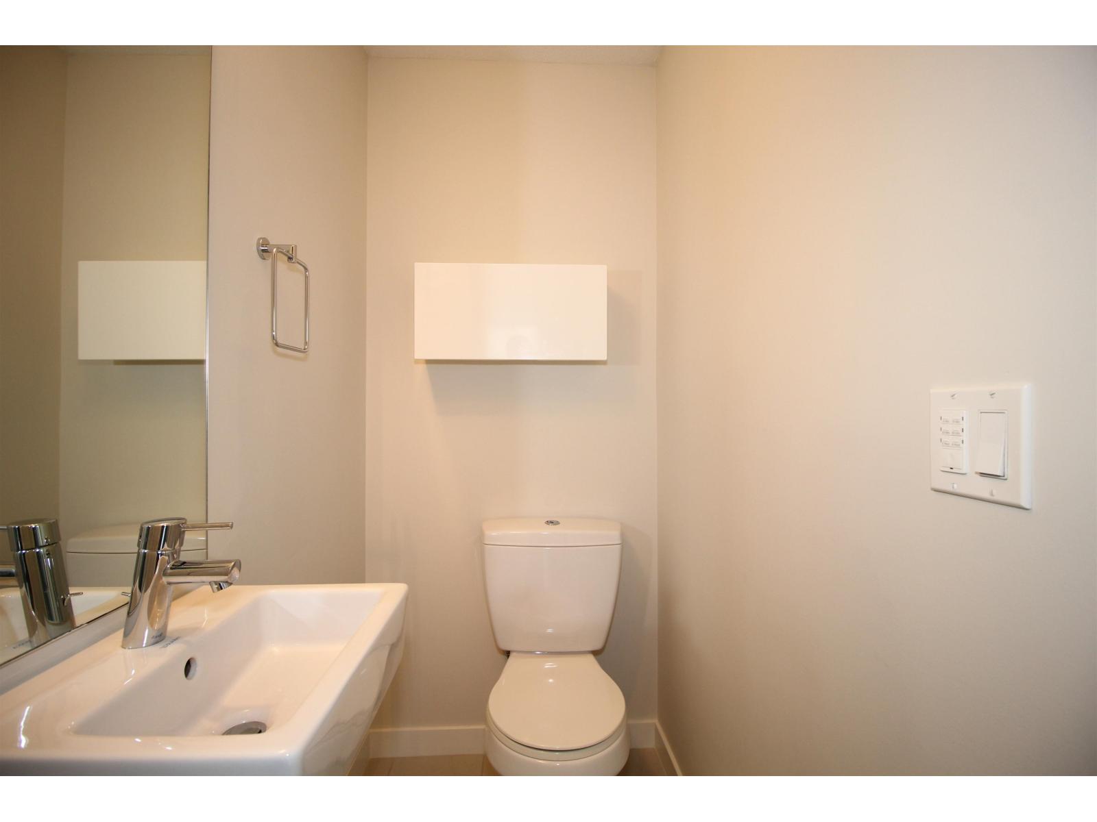 108 7848 209 Street, Langley, British Columbia  V2Y 0M4 - Photo 9 - R3041331