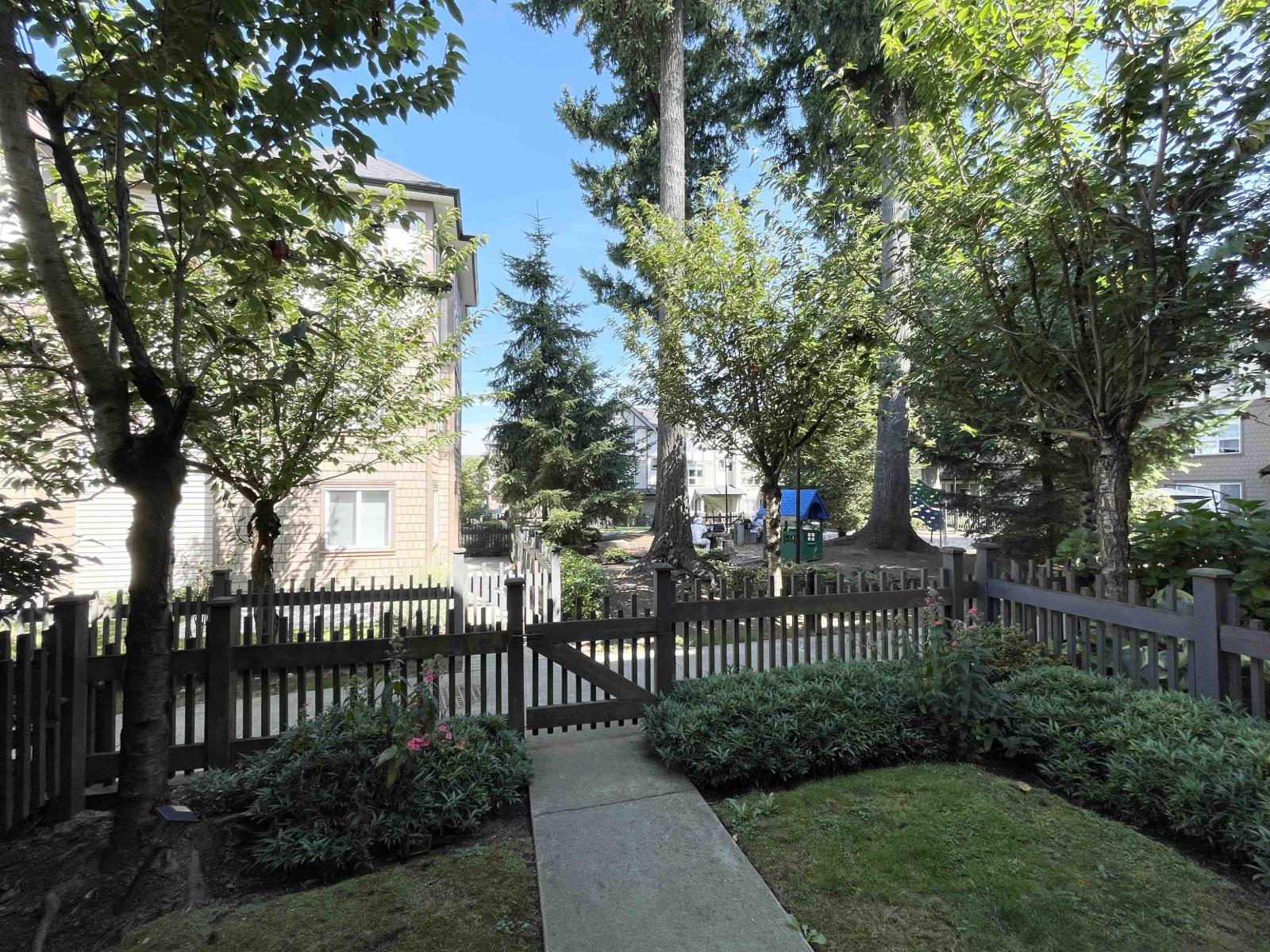 108 7848 209 Street, Langley, British Columbia  V2Y 0M4 - Photo 3 - R3041331