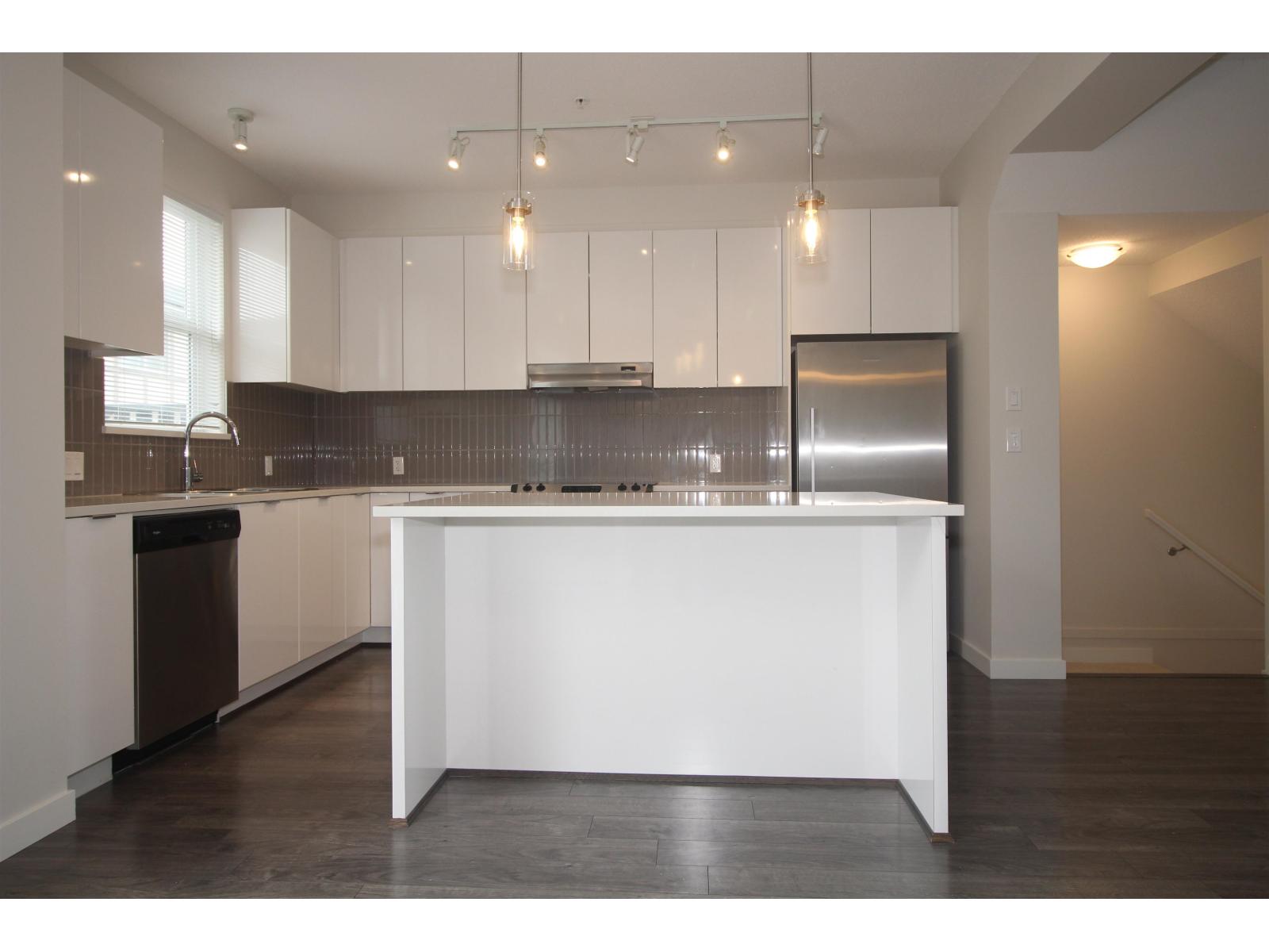 108 7848 209 Street, Langley, British Columbia  V2Y 0M4 - Photo 6 - R3041331