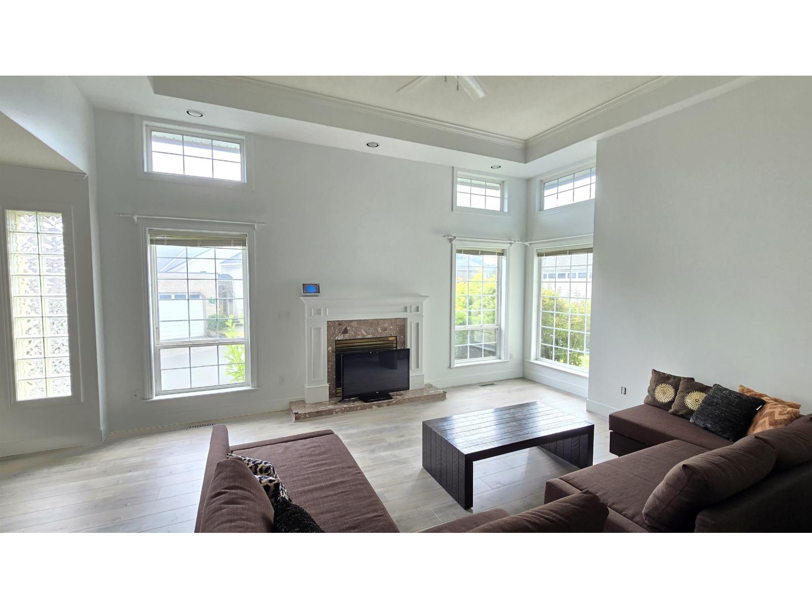 14 31450 Spur Avenue, Abbotsford, British Columbia  V2T 5M3 - Photo 3 - R2962291