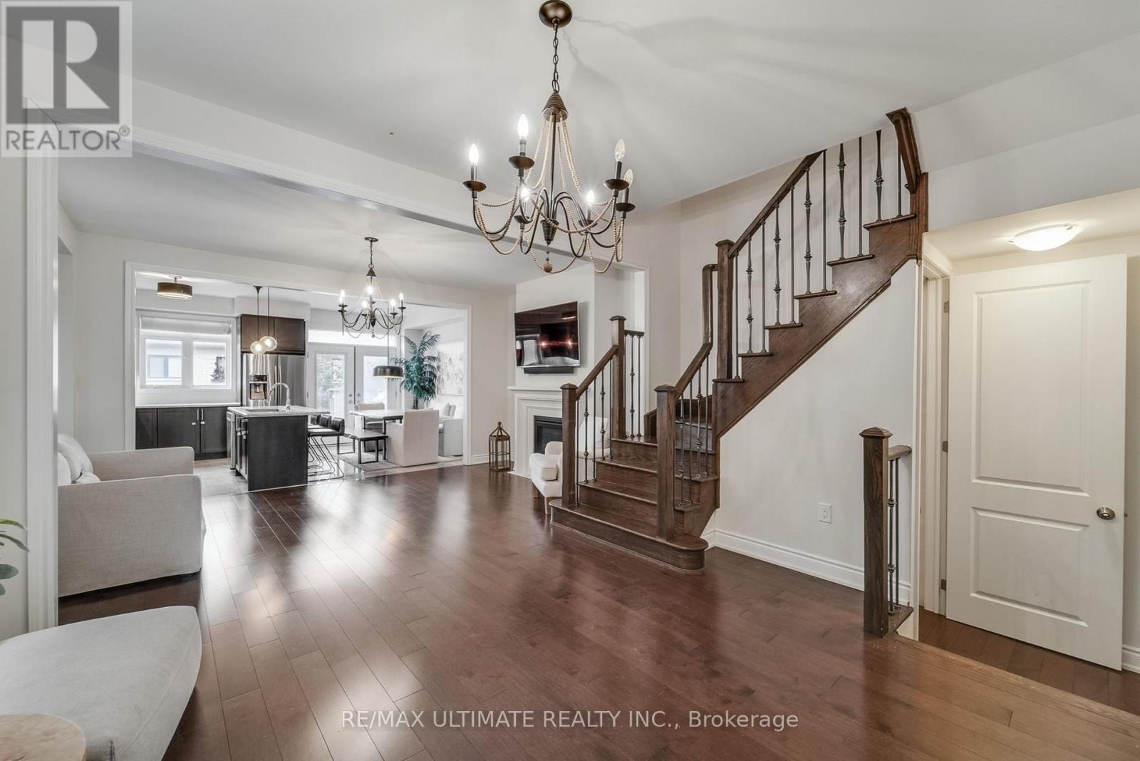 Property at 37 ZENITH AVENUE image 3