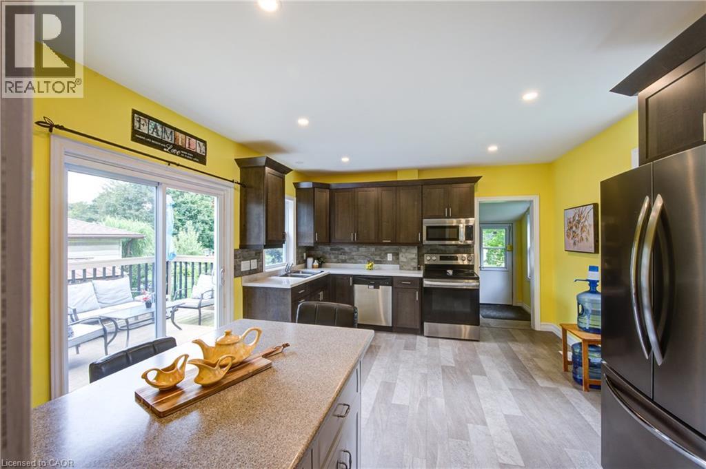 37 Decew Street W, Tavistock, Ontario  N0B 2R0 - Photo 13 - 40764820