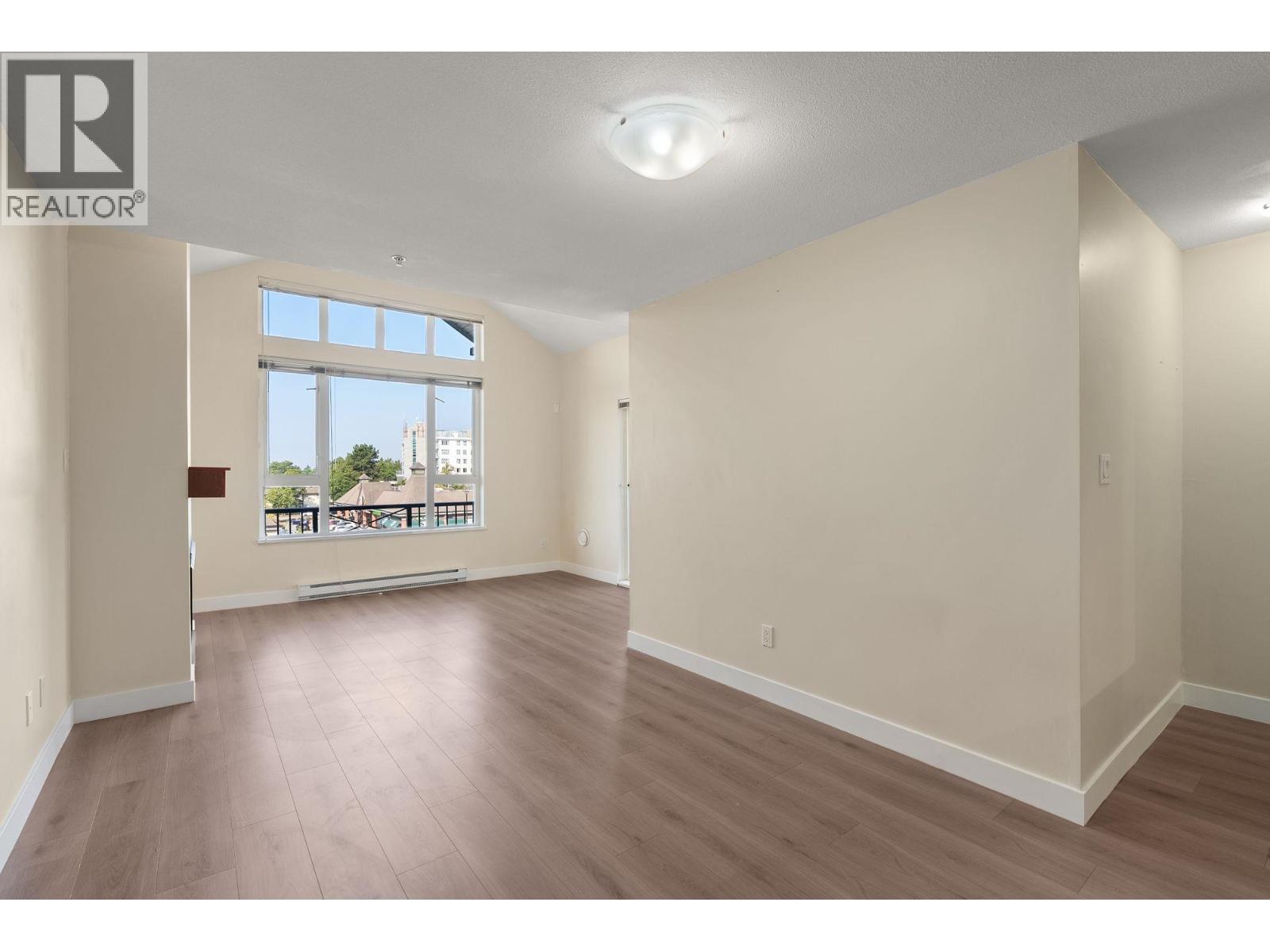 417 7089 Mont Royal Square, Vancouver, British Columbia  V5S 4W6 - Photo 6 - R3041292