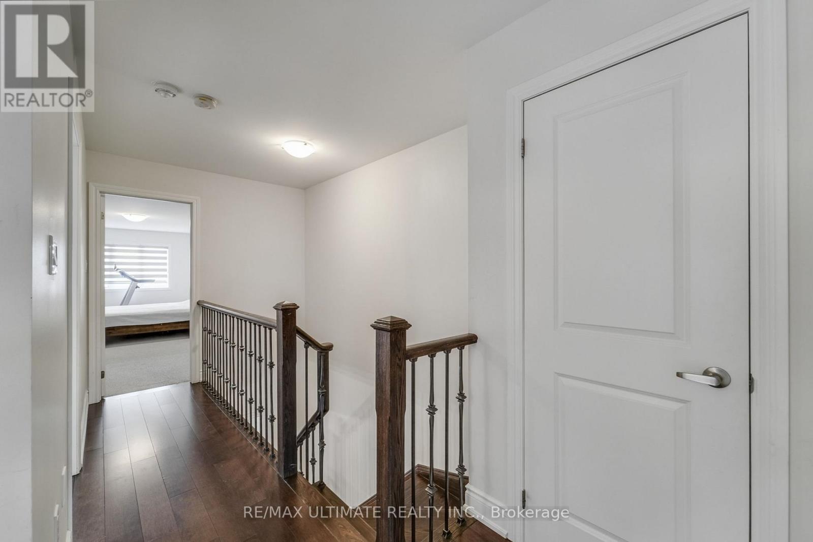 37 Zenith Avenue, Vaughan, Ontario  L4H 4K9 - Photo 14 - N12370513