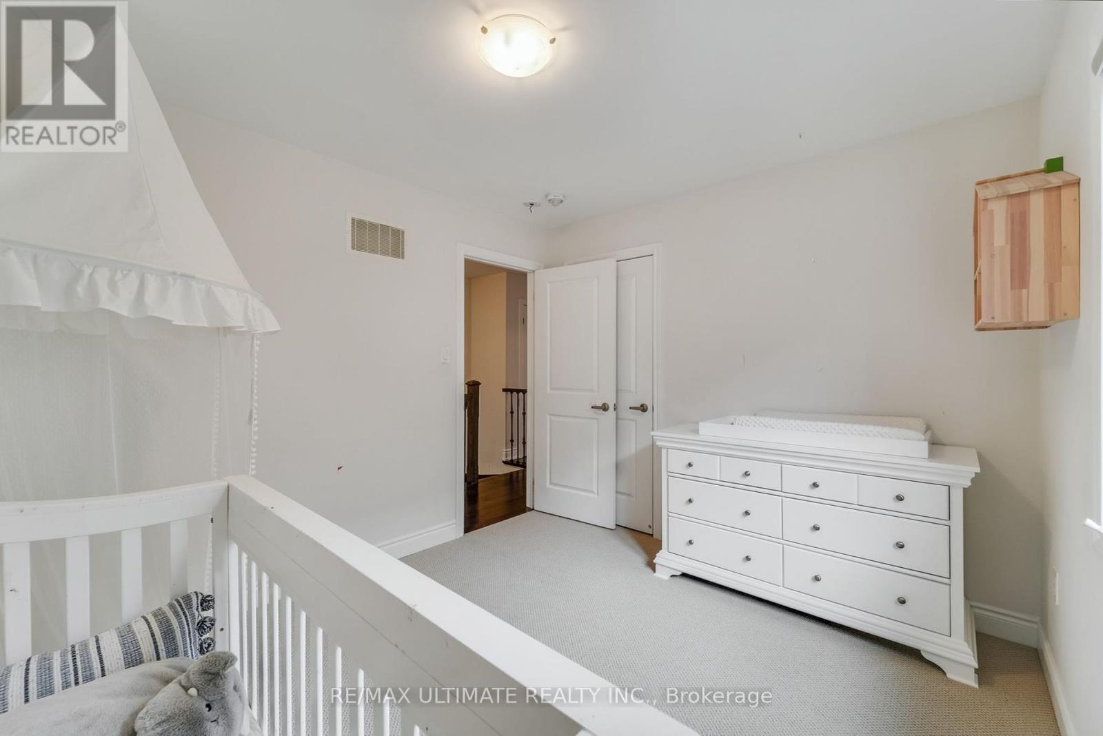 37 Zenith Avenue, Vaughan, Ontario  L4H 4K9 - Photo 21 - N12370513