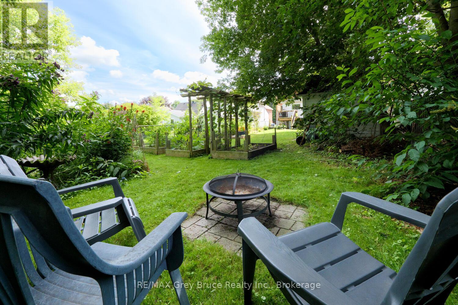 564 13th A Street, Owen Sound, Ontario  N4K 3X4 - Photo 43 - X12372026