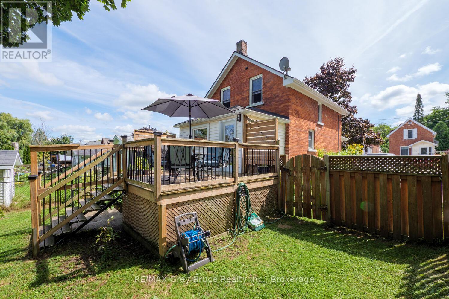 564 13th A Street, Owen Sound, Ontario  N4K 3X4 - Photo 44 - X12372026