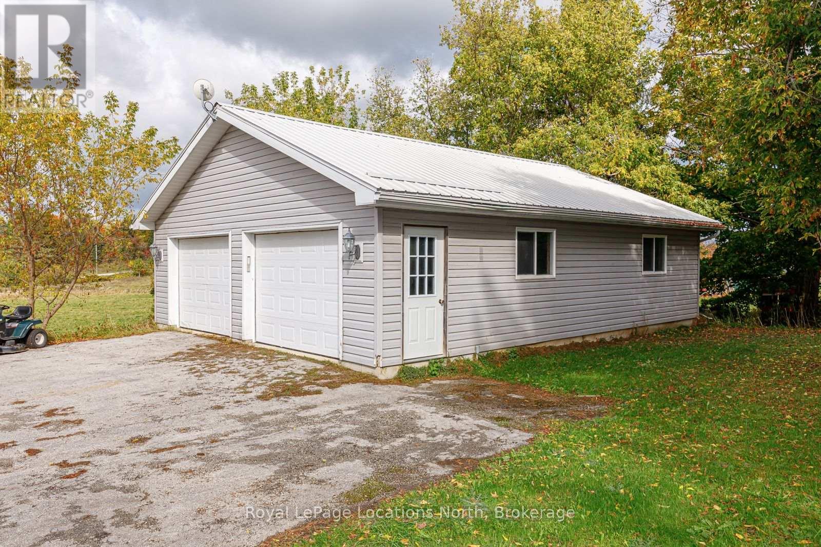 788070 Grey Road 13, Blue Mountains, Ontario  N0H 1J0 - Photo 17 - X12372034