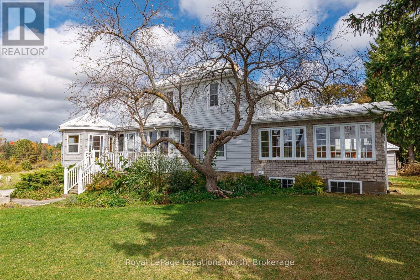 788070 Grey Road 13, Blue Mountains, Ontario  N0H 1J0 - Photo 3 - X12372034