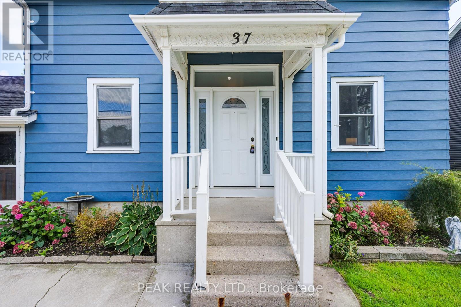 37 Decew Street W, East Zorra-Tavistock, Ontario  N0B 2R0 - Photo 2 - X12372033