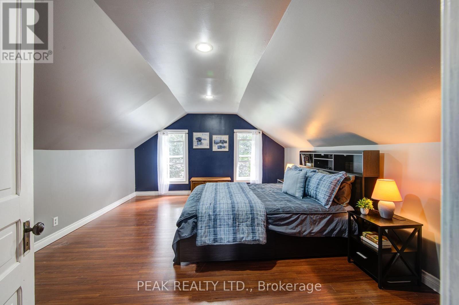 37 Decew Street W, East Zorra-Tavistock, Ontario  N0B 2R0 - Photo 22 - X12372033