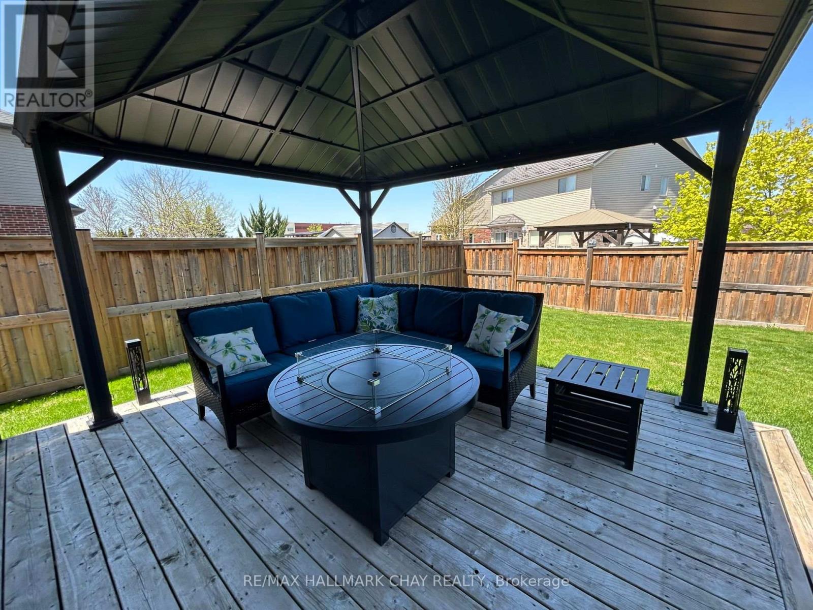 32 Burt Avenue, New Tecumseth, Ontario  L9R 0G8 - Photo 26 - N12372044