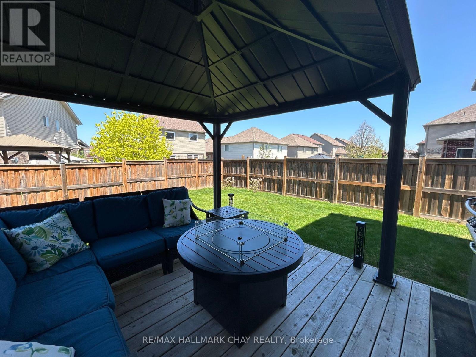 32 Burt Avenue, New Tecumseth, Ontario  L9R 0G8 - Photo 27 - N12372044