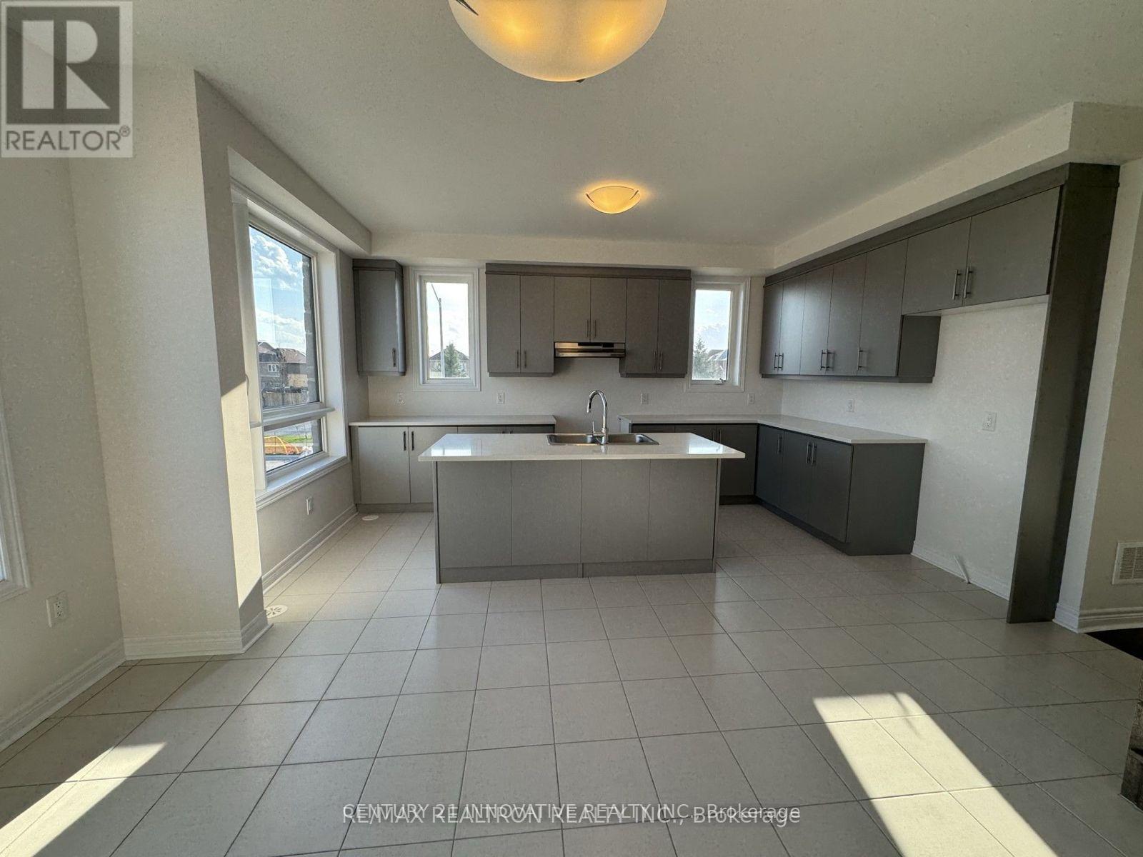 114 Robert Eaton Avenue, Markham, Ontario  L3S 0G1 - Photo 12 - N12369609