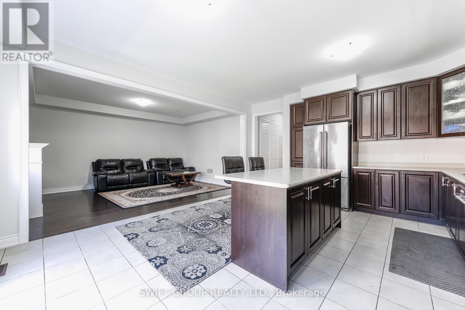 89 Deer Ridge Trail, Caledon, Ontario  L7C 4H4 - Photo 17 - W12372048